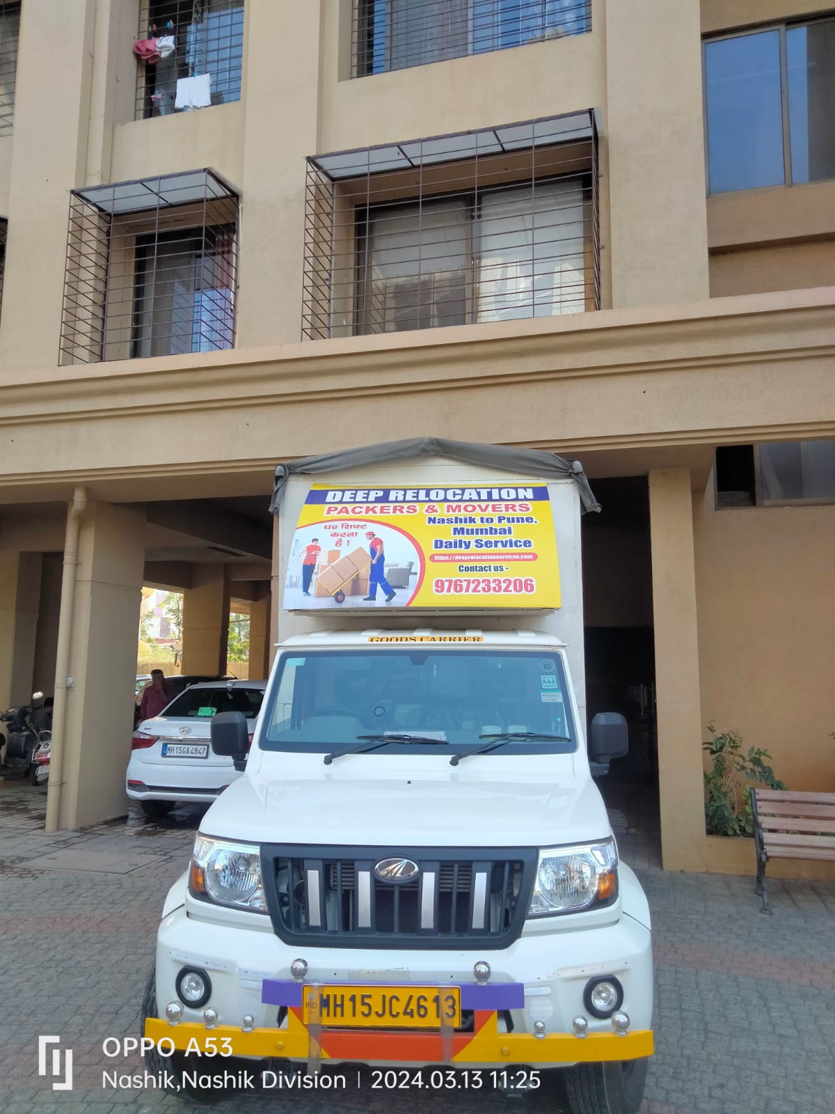 Professional packers and movers team